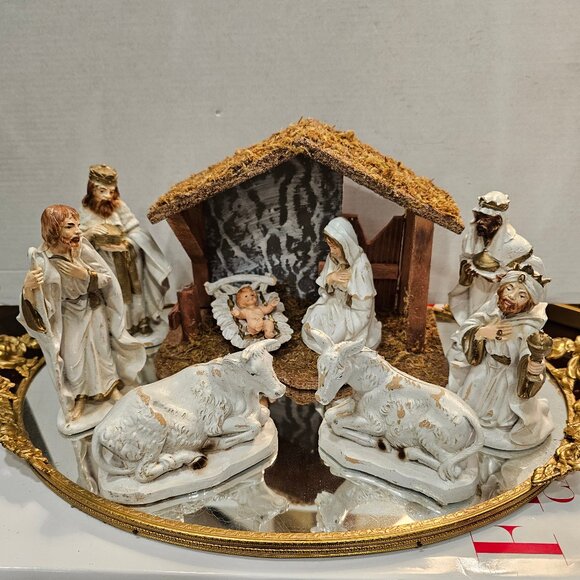 Nativity Set 9 Piece - Picture 1 of 7